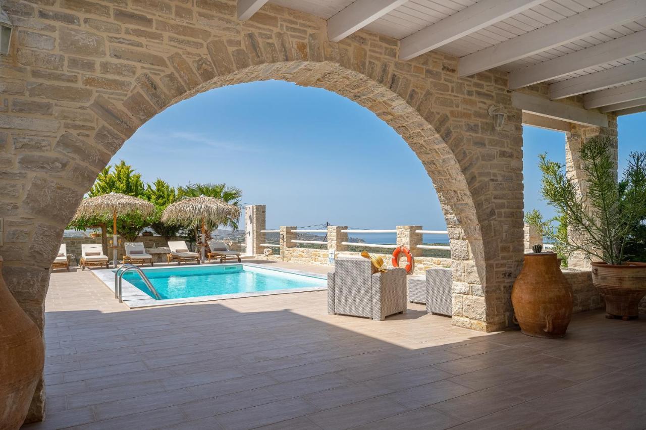 Golden Sky Villa Камиларион Экстерьер фото